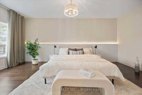 Photo 18 at 42 Causland Lane, Devonsleigh, Richmond Hill