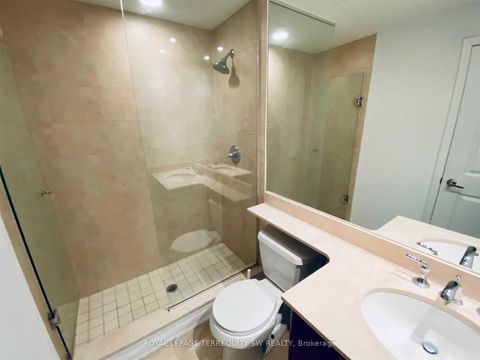 Photo 13 at 405 - 628 Fleet Street, Niagara, Toronto