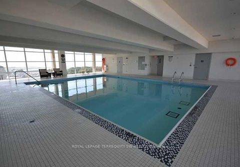 Photo 23 at 405 - 628 Fleet Street, Niagara, Toronto