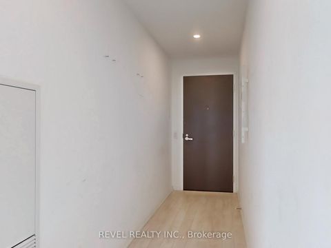 Photo 17 at 2412 - 197 Yonge Street, Yonge Corridor, Toronto