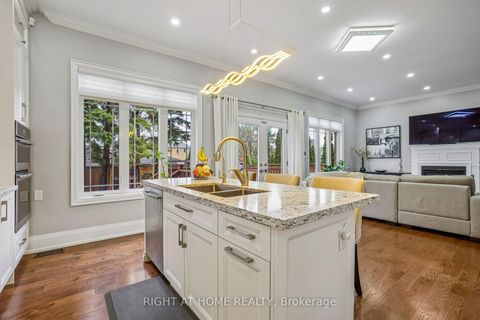 Photo 14 at 91 Atlee Avenue, Cliffside, Toronto