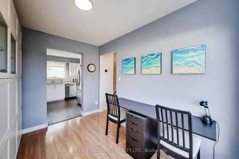 Photo 22 at 94 William Curtis Circle, College Manor, Newmarket