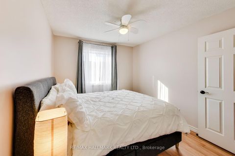 Photo 29 at 94 William Curtis Circle, College Manor, Newmarket