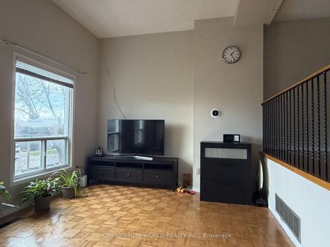 Photo 4 at 35 - 1121 Sandhurst Circle, Agincourt North, Toronto