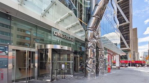 Photo 2 at 1701 - 1 Bloor Street E, Yonge Corridor, Toronto