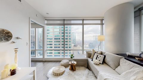 Photo 9 at 1701 - 1 Bloor Street E, Yonge Corridor, Toronto