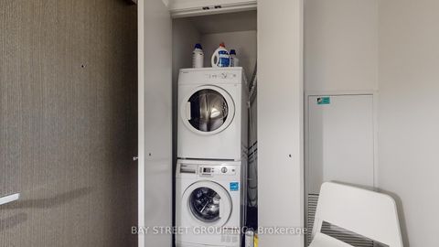 Photo 27 at 1701 - 1 Bloor Street E, Yonge Corridor, Toronto