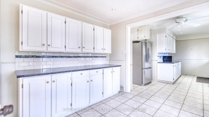 Photo 8 at 19 Landfair Crescent, Woburn, Toronto