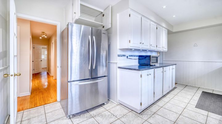 Photo 11 at 19 Landfair Crescent, Woburn, Toronto