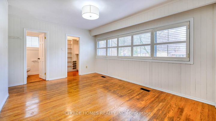 Photo 12 at 19 Landfair Crescent, Woburn, Toronto