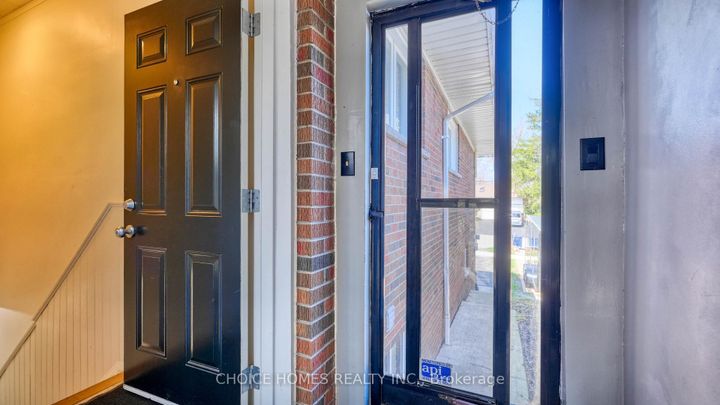 Photo 14 at 19 Landfair Crescent, Woburn, Toronto