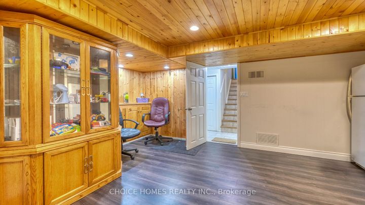 Photo 15 at 19 Landfair Crescent, Woburn, Toronto