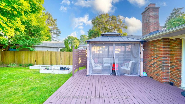 Photo 18 at 19 Landfair Crescent, Woburn, Toronto