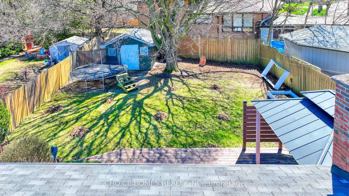 Photo 21 at 19 Landfair Crescent, Woburn, Toronto