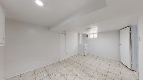 Photo 28 at 128 Northland Avenue, Smythe, Toronto