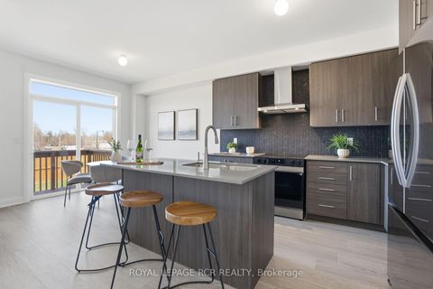 Photo 11 at 1350 Davis Loop, Lefroy, Innisfil