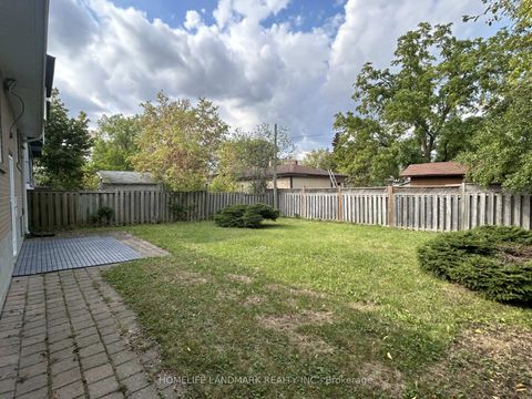 Photo 20 at 323 Elmwood Avenue, Harding, Richmond Hill