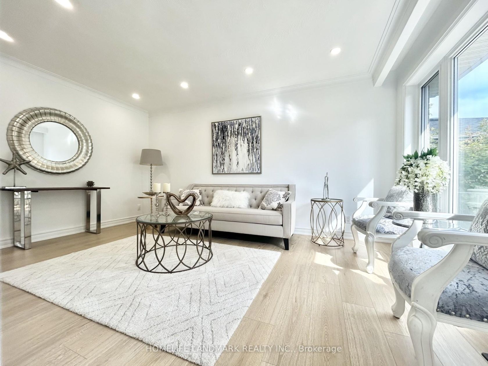 323 Elmwood Avenue, Harding, Richmond Hill photo 5