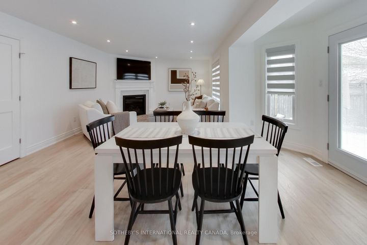 Photo 9 at 1124 Lansdown Drive, CV Clearview, Oakville