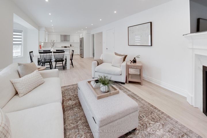 Photo 13 at 1124 Lansdown Drive, CV Clearview, Oakville