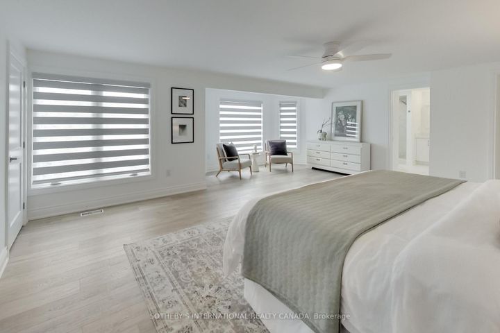 Photo 21 at 1124 Lansdown Drive, CV Clearview, Oakville