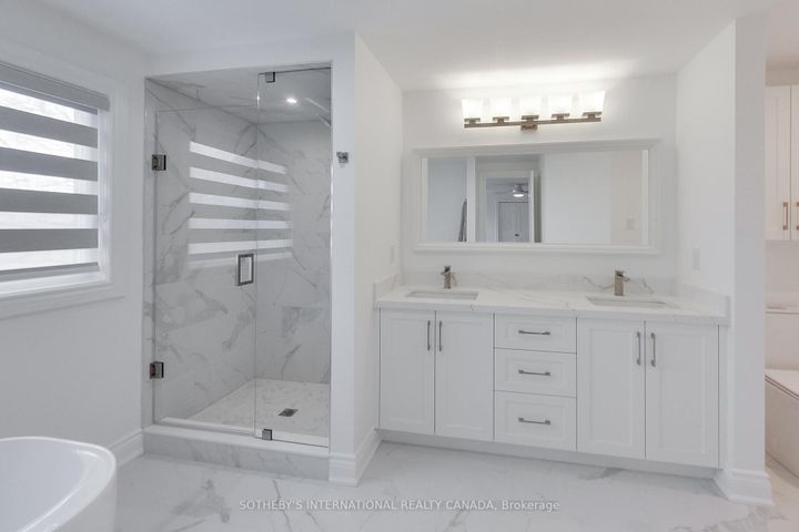 Photo 22 at 1124 Lansdown Drive, CV Clearview, Oakville