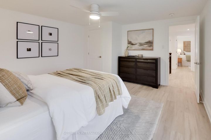 Photo 24 at 1124 Lansdown Drive, CV Clearview, Oakville