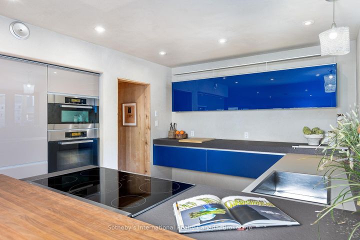 Photo 13 at 55 Chisholm Street, CO Central, Oakville