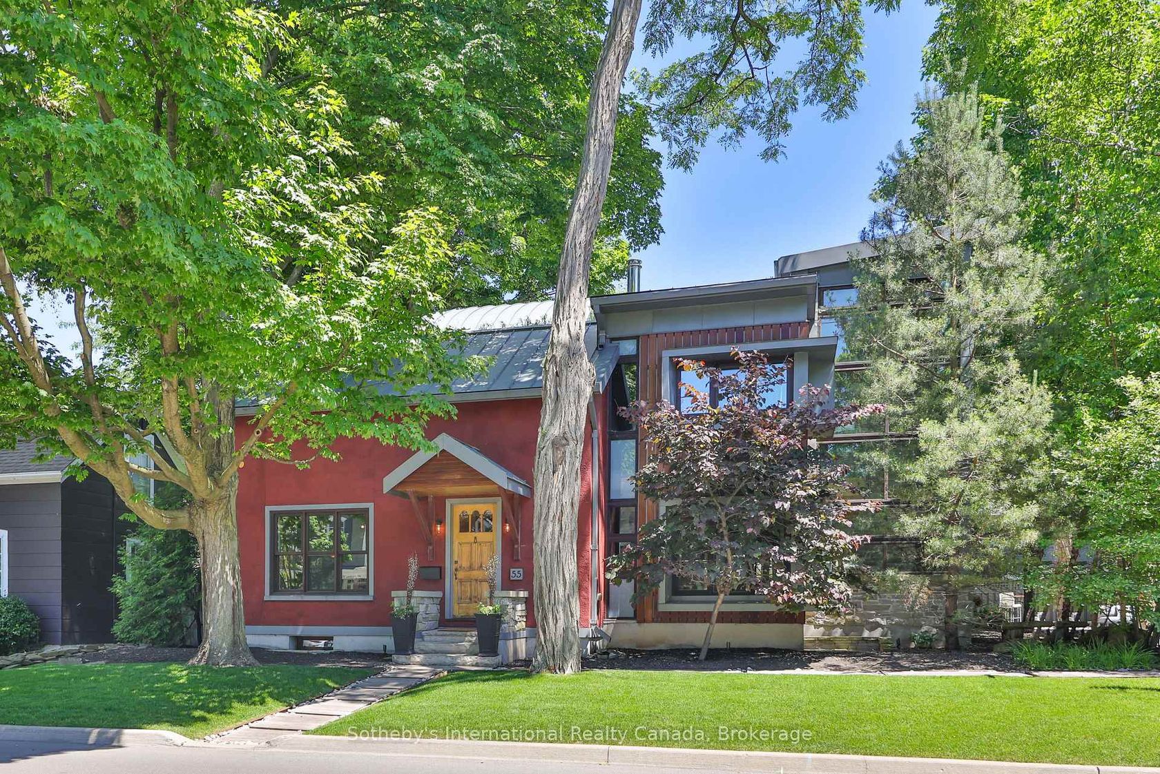 55 Chisholm Street, CO Central, Oakville 2