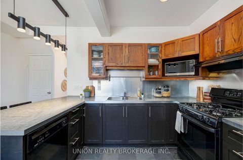 Photo 18 at 10 Bertmount Avenue, South Riverdale, Toronto