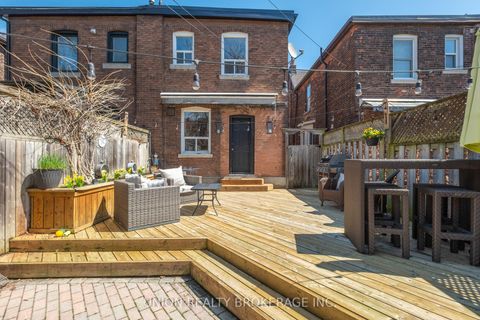 Photo 31 at 10 Bertmount Avenue, South Riverdale, Toronto