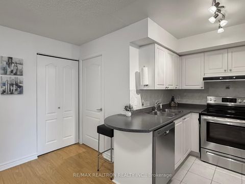 Photo 17 at 903 - 17 Barberry Place, Bayview Village, Toronto