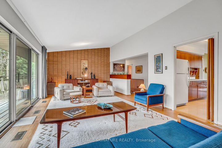 Photo 14 at 12 Ruden Crescent, Donalda, Toronto