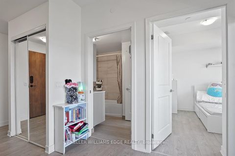 Photo 8 at 508 - 120 Eagle Rock Way, Rural Vaughan, Vaughan