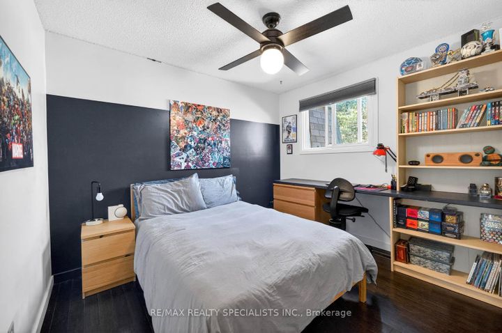 Photo 16 at 2601 Windjammer Road, Erin Mills, Mississauga