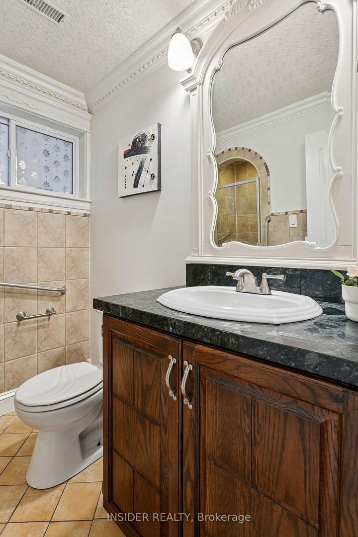 Photo 19 at 2078 Stanfield Road, Lakeview, Mississauga