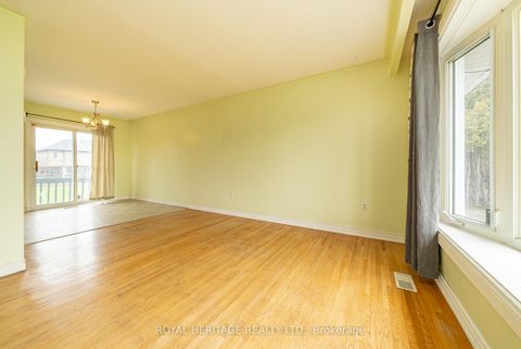 Photo 3 at 46 Given Road, Newcastle, Clarington