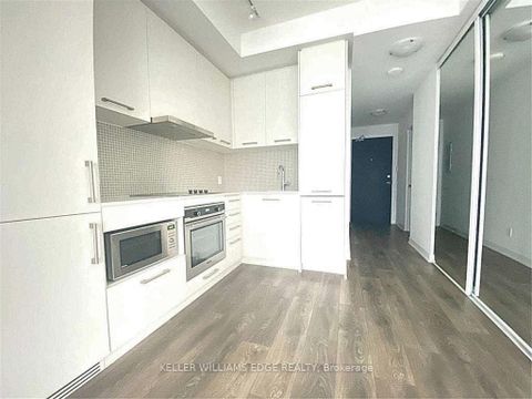 Photo 3 at 3612 - 87 Peter Street, Waterfront Communities C1, Toronto