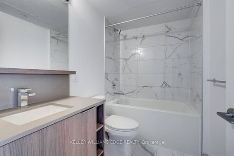 Photo 7 at 3609 - 85 Wood Street, Yonge Corridor, Toronto