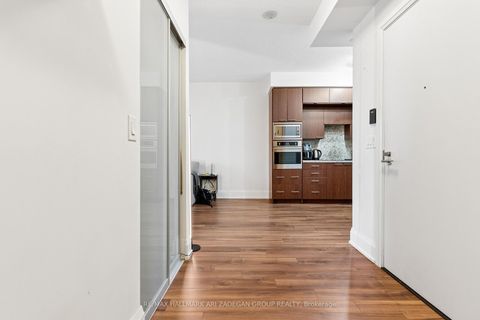 Photo 6 at 907 - 120 Harrison Garden Boulevard, Willowdale East, Toronto