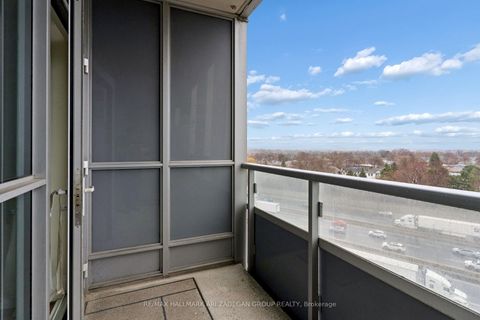 Photo 22 at 907 - 120 Harrison Garden Boulevard, Willowdale East, Toronto