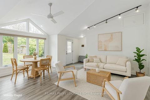 Photo 12 at 228 The Kingsway, Humber Valley, Toronto