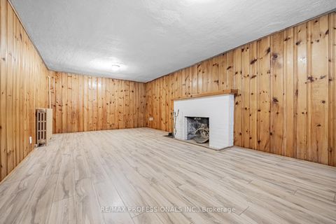 Photo 26 at 228 The Kingsway, Humber Valley, Toronto