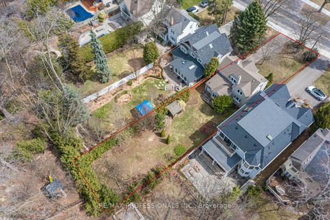 Photo 35 at 228 The Kingsway, Humber Valley, Toronto