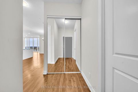 Photo 8 at PH6 - 9600 Yonge Street, North Richvale, Richmond Hill