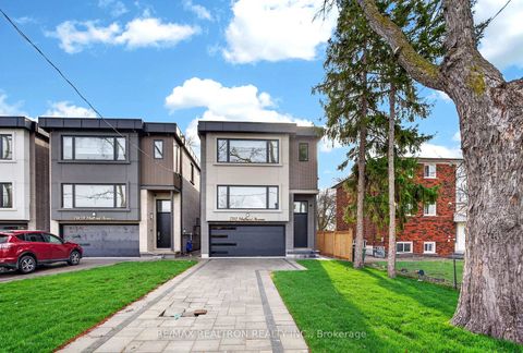 Photo 5 at 792 Midland Avenue, Kennedy Park, Toronto