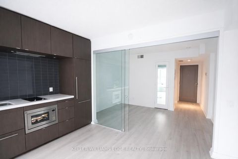 Photo 4 at 911 - 155 Yorkville Avenue, Annex, Toronto