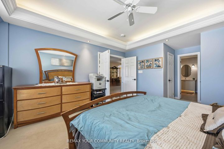 Photo 31 at 17 - 520 Silken Laumann Drive, Wyndham, Newmarket