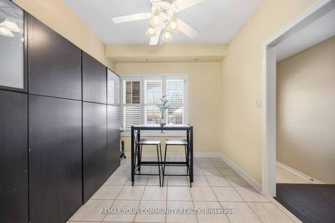 Photo 27 at 17 - 520 Silken Laumann Drive, Wyndham, Newmarket