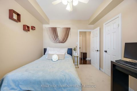 Photo 40 at 17 - 520 Silken Laumann Drive, Wyndham, Newmarket